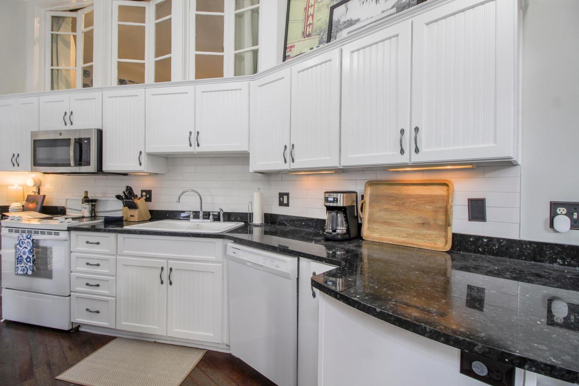 Walk To It All In Downtown, Double King Beds Savannah Ngoại thất bức ảnh