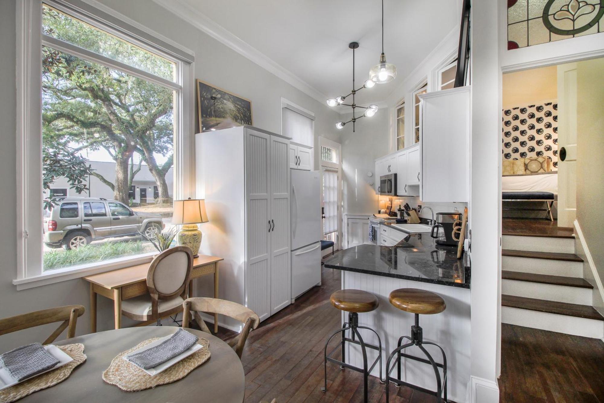 Walk To It All In Downtown, Double King Beds Savannah Ngoại thất bức ảnh